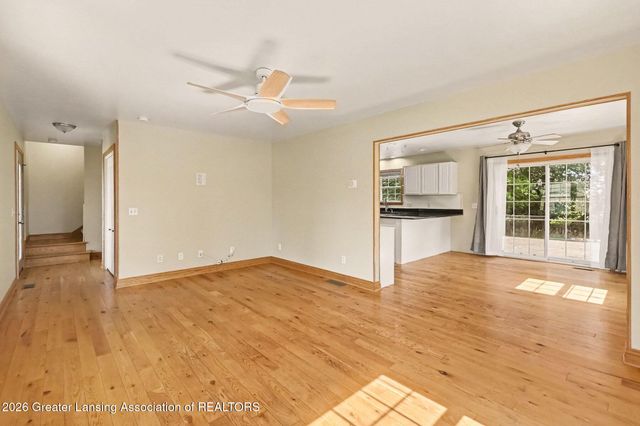 504 N Miller Drive, Eaton Rapids, MI 48827