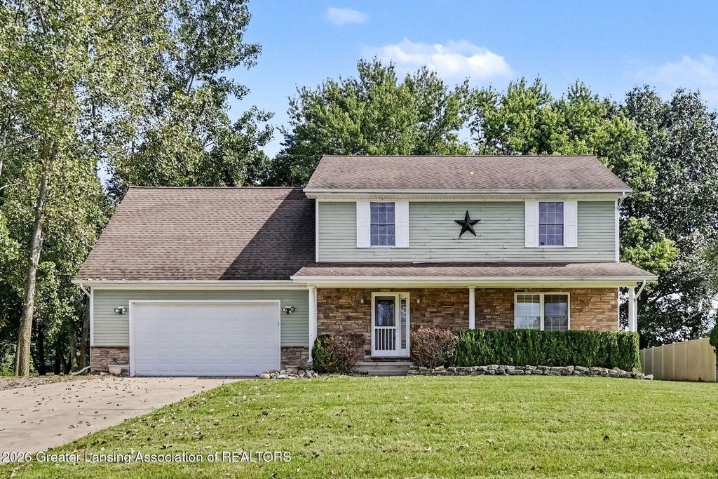 504 N Miller Drive, Eaton Rapids, MI 48827