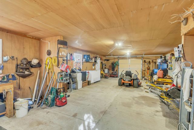 104 Glendale Rd, Loretto, TN 38469