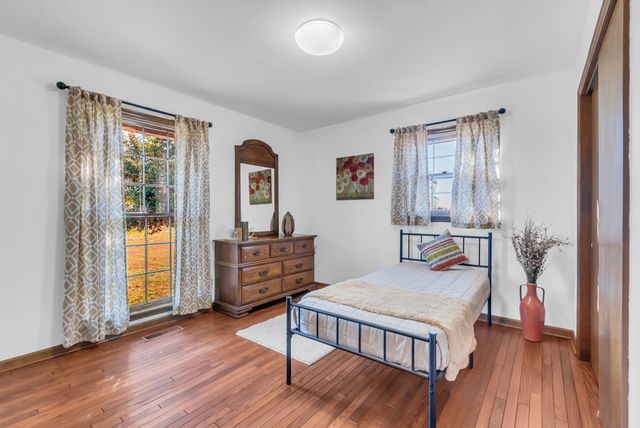 104 Glendale Rd, Loretto, TN 38469