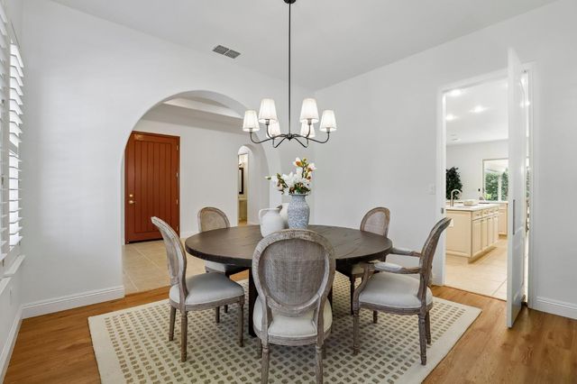 1921 Eagle Glen Dr, Roseville, CA 95661