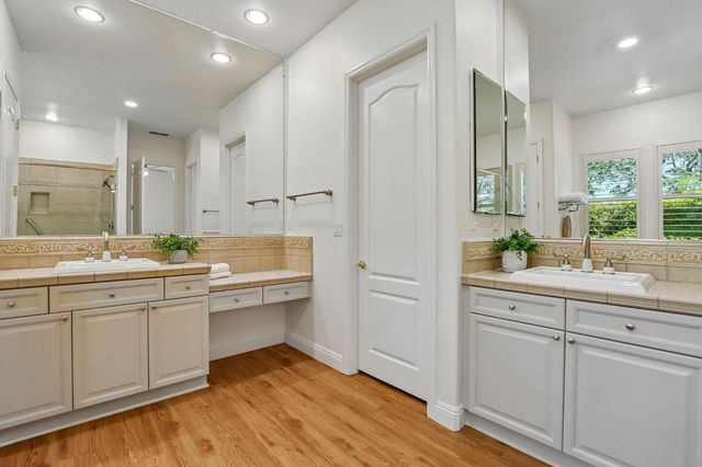 1921 Eagle Glen Dr, Roseville, CA 95661