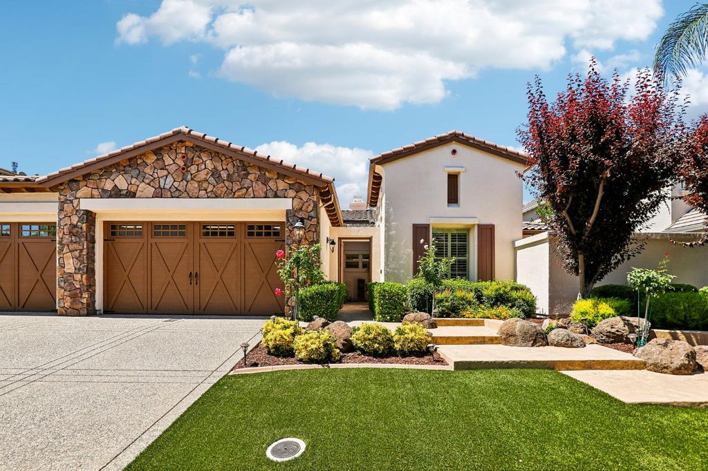 1921 Eagle Glen Dr, Roseville, CA 95661