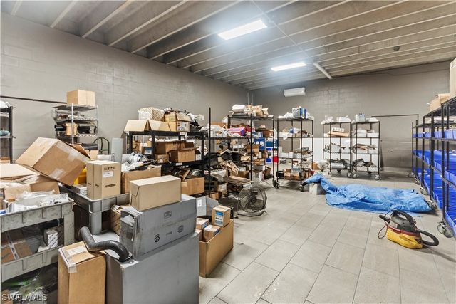 2065 Towles ST, Fort Myers, FL 33916