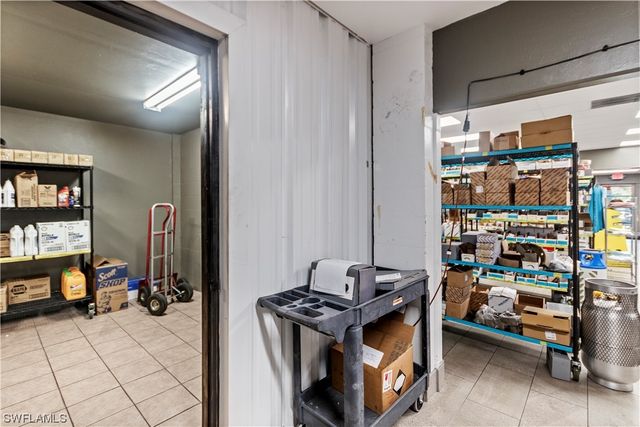 2065 Towles ST, Fort Myers, FL 33916