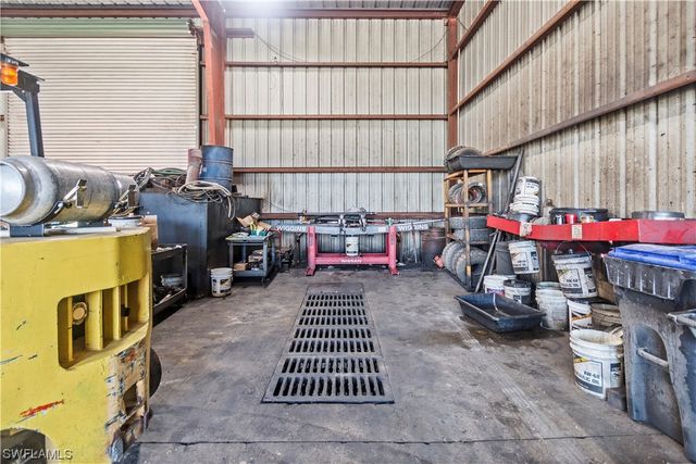 2065 Towles ST, Fort Myers, FL 33916