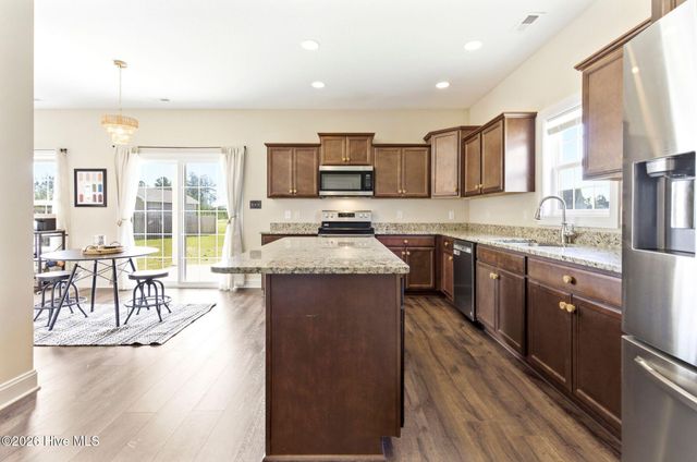 406 Tyrrell Trail, Jacksonville, NC 28546