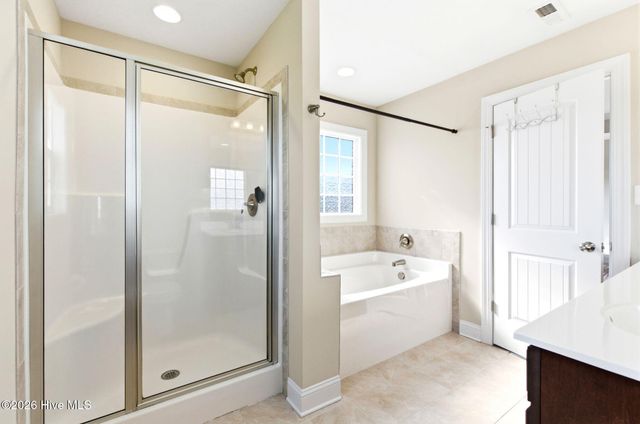 406 Tyrrell Trail, Jacksonville, NC 28546