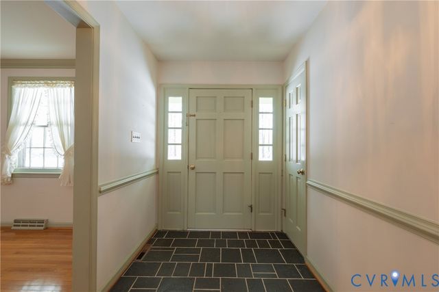 17904 Nash Rd, Dinwiddie, VA 23841