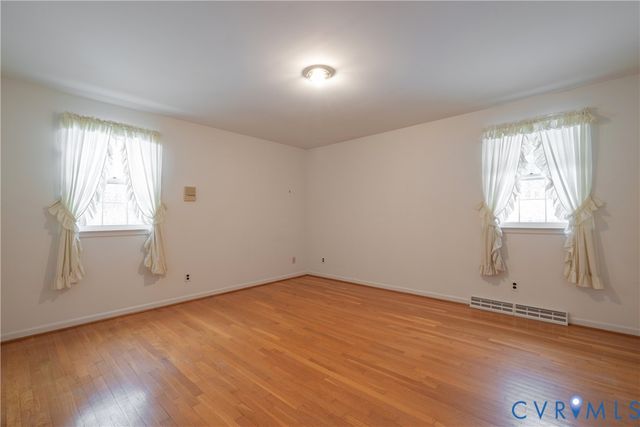 17904 Nash Rd, Dinwiddie, VA 23841