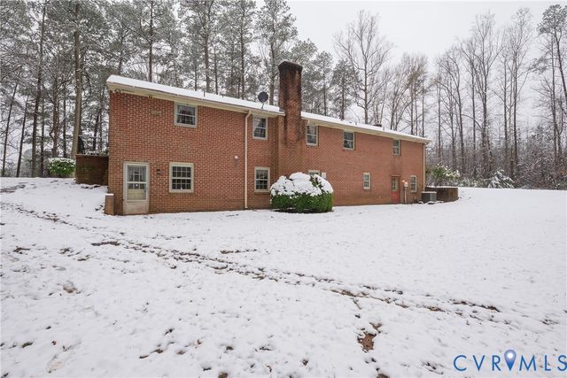 17904 Nash Rd, Dinwiddie, VA 23841