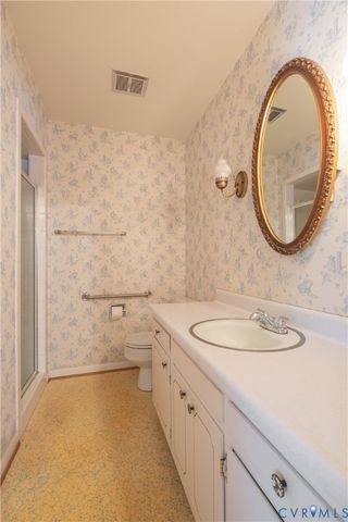 17904 Nash Rd, Dinwiddie, VA 23841