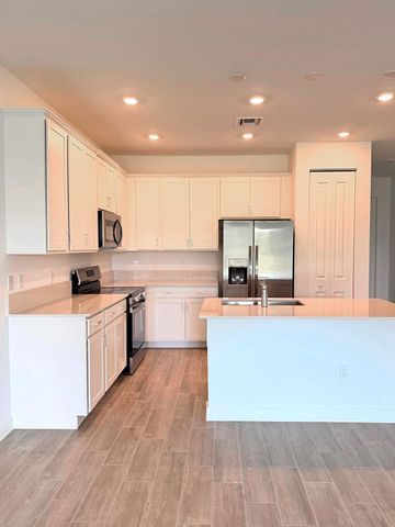 5610 Divine Drive, Delray Beach, FL 33484