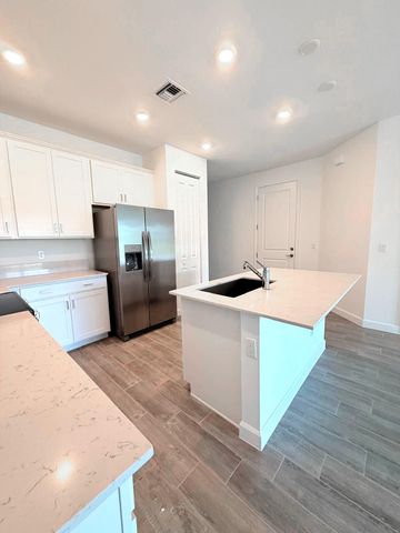 5610 Divine Drive, Delray Beach, FL 33484