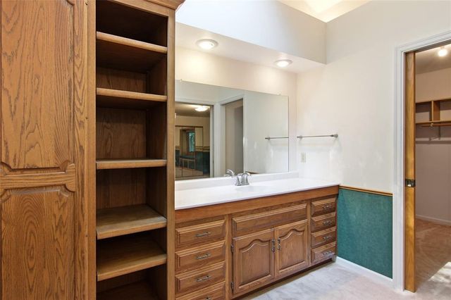 3728 Forest Heights Drive, Eau Claire, WI 54701