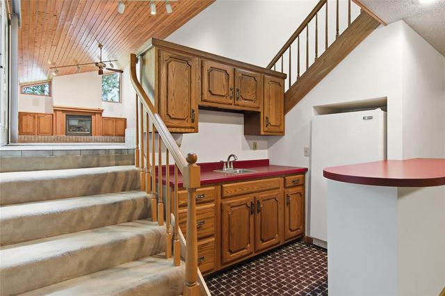 3728 Forest Heights Drive, Eau Claire, WI 54701