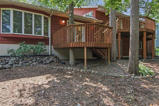 3728 Forest Heights Drive, Eau Claire, WI 54701