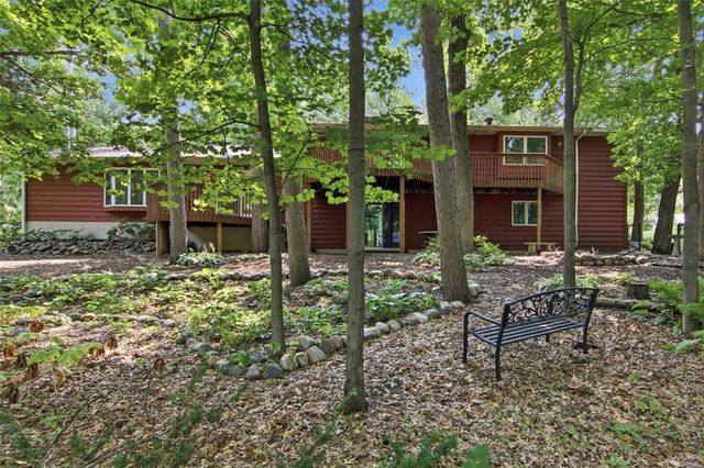 3728 Forest Heights Drive, Eau Claire, WI 54701