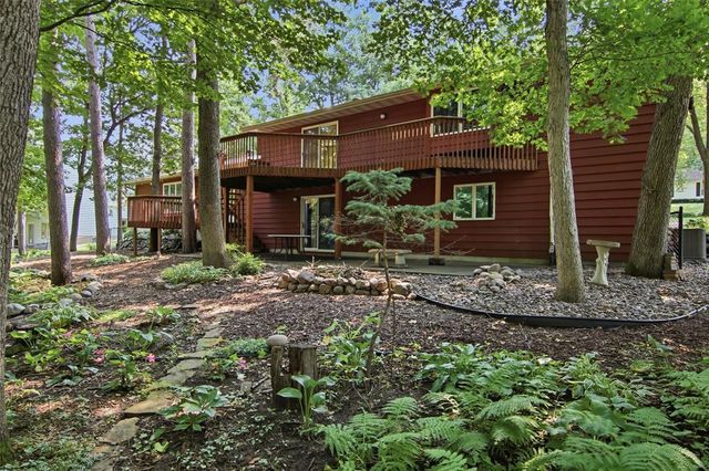 3728 Forest Heights Drive, Eau Claire, WI 54701