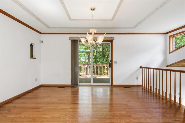 3728 Forest Heights Drive, Eau Claire, WI 54701