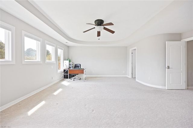 1207 Masters ROW, Chesapeake, VA 23320