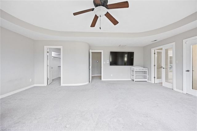 1207 Masters ROW, Chesapeake, VA 23320