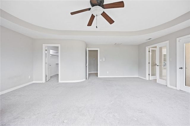 1207 Masters ROW, Chesapeake, VA 23320