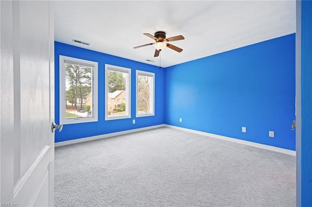 1207 Masters ROW, Chesapeake, VA 23320