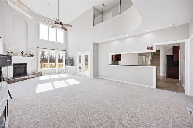 1207 Masters ROW, Chesapeake, VA 23320