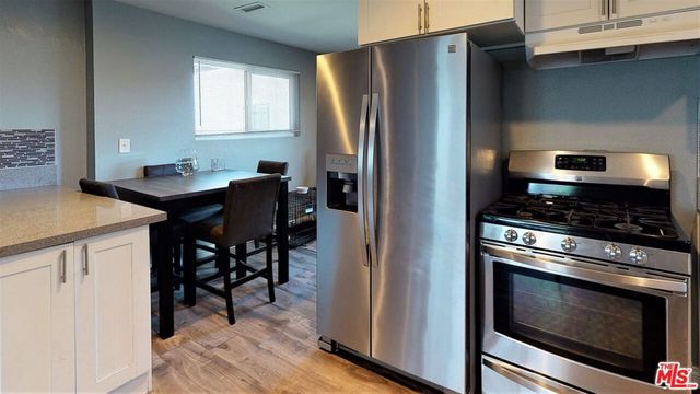 936 W 78th Street, Los Angeles, CA 90044