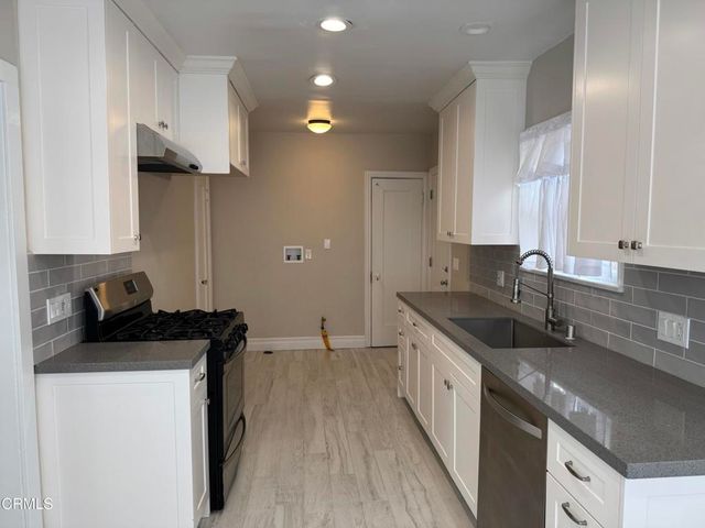920 Summit Drive, South Pasadena, CA 91030