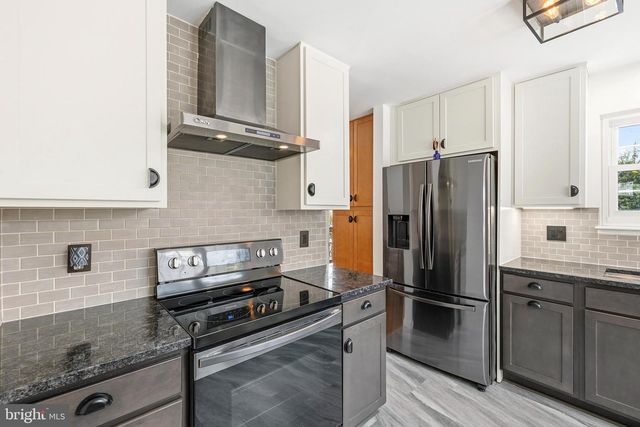 20550 NEERWINDER ST, Germantown, MD 20874