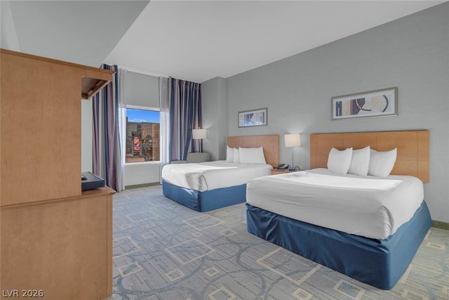 211 East Flamingo Road 304, Las Vegas, NV 89169