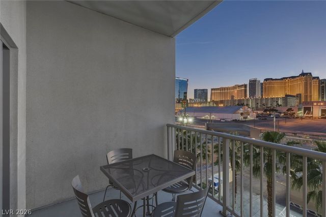 211 East Flamingo Road 304, Las Vegas, NV 89169