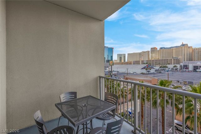 211 East Flamingo Road 304, Las Vegas, NV 89169