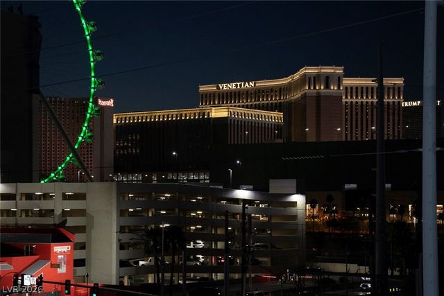 211 East Flamingo Road 304, Las Vegas, NV 89169