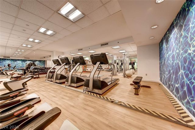 211 East Flamingo Road 304, Las Vegas, NV 89169