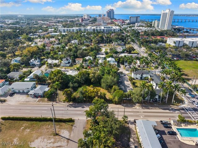 1526 Park AVE, Fort Myers, FL 33901