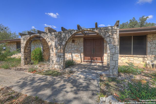 255 Brehm Ln, Cibolo, TX 78108