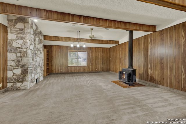 255 Brehm Ln, Cibolo, TX 78108