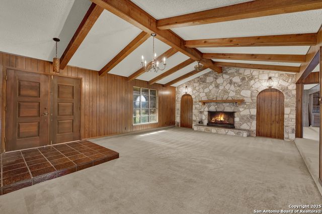 255 Brehm Ln, Cibolo, TX 78108