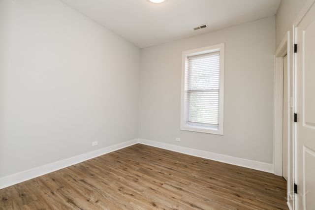 2244 S Sawyer Avenue, Chicago, IL 60623