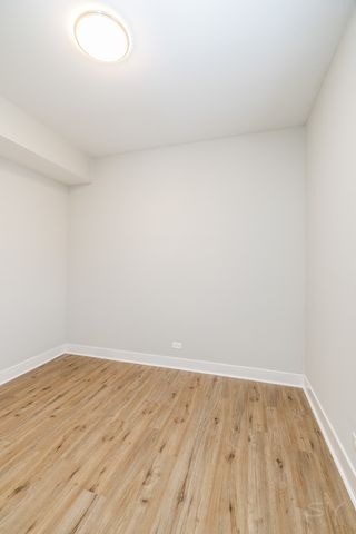 2244 S Sawyer Avenue, Chicago, IL 60623