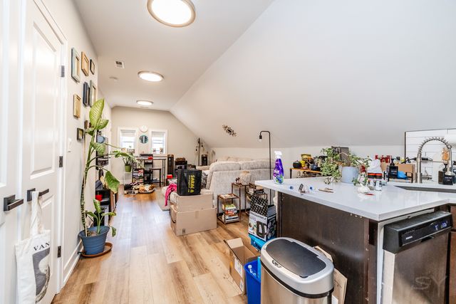 2244 S Sawyer Avenue, Chicago, IL 60623