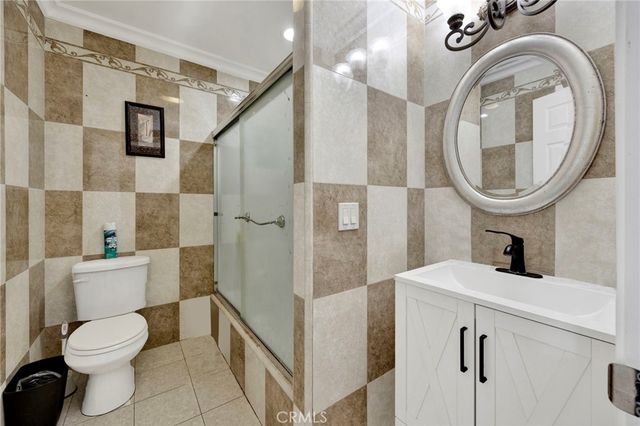 16938 Hartland Street, Van Nuys, CA 91406