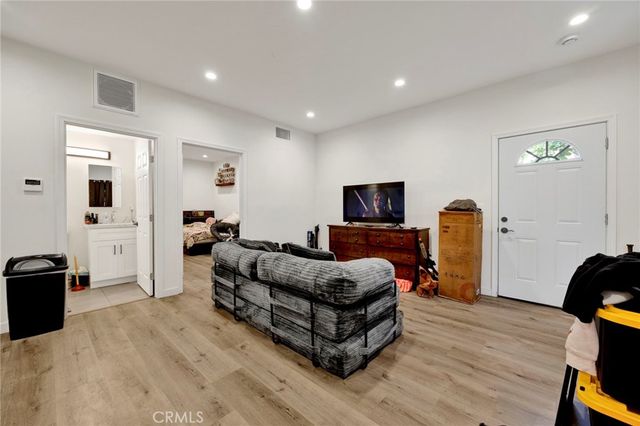 16938 Hartland Street, Van Nuys, CA 91406