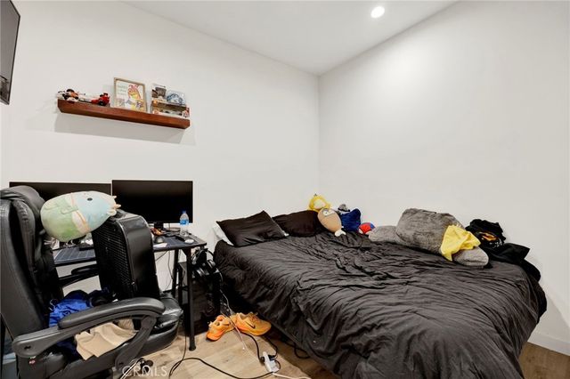 16938 Hartland Street, Van Nuys, CA 91406
