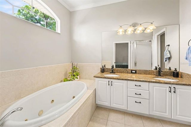 6980 ULMERTON ROAD 9E, Largo, FL 33771