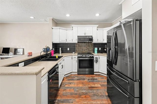 6980 ULMERTON ROAD 9E, Largo, FL 33771