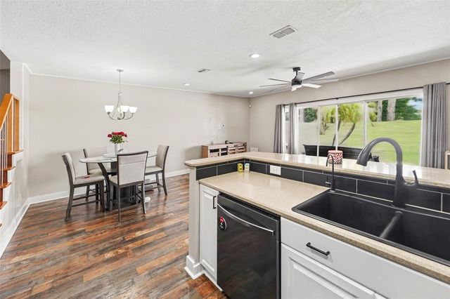 6980 ULMERTON ROAD 9E, Largo, FL 33771